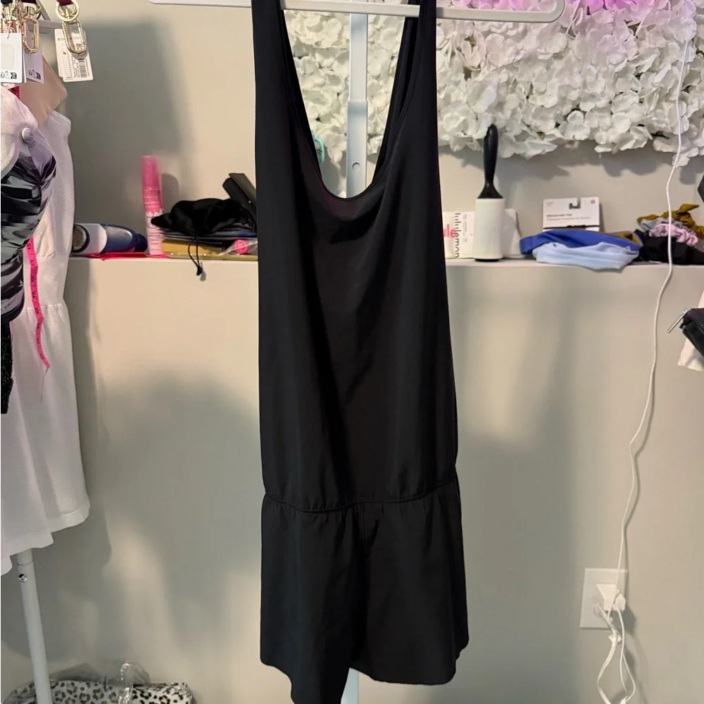 lululemon Black Chase Me Onesie - Picture 3 of 5